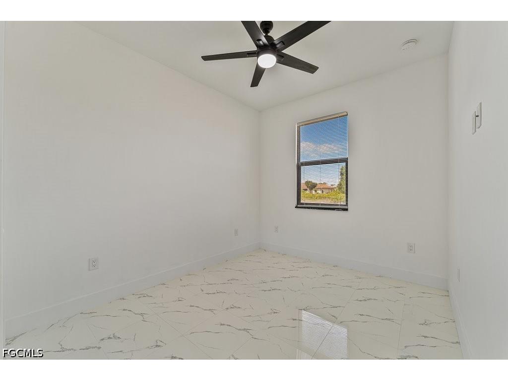 901 Sara Avenue N Lehigh Acres FL 33971 2026002991 image33