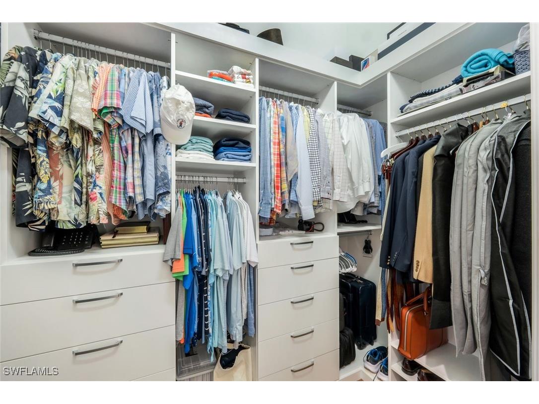 9010 Arrezo Court Naples FL 34119 225049738 image20