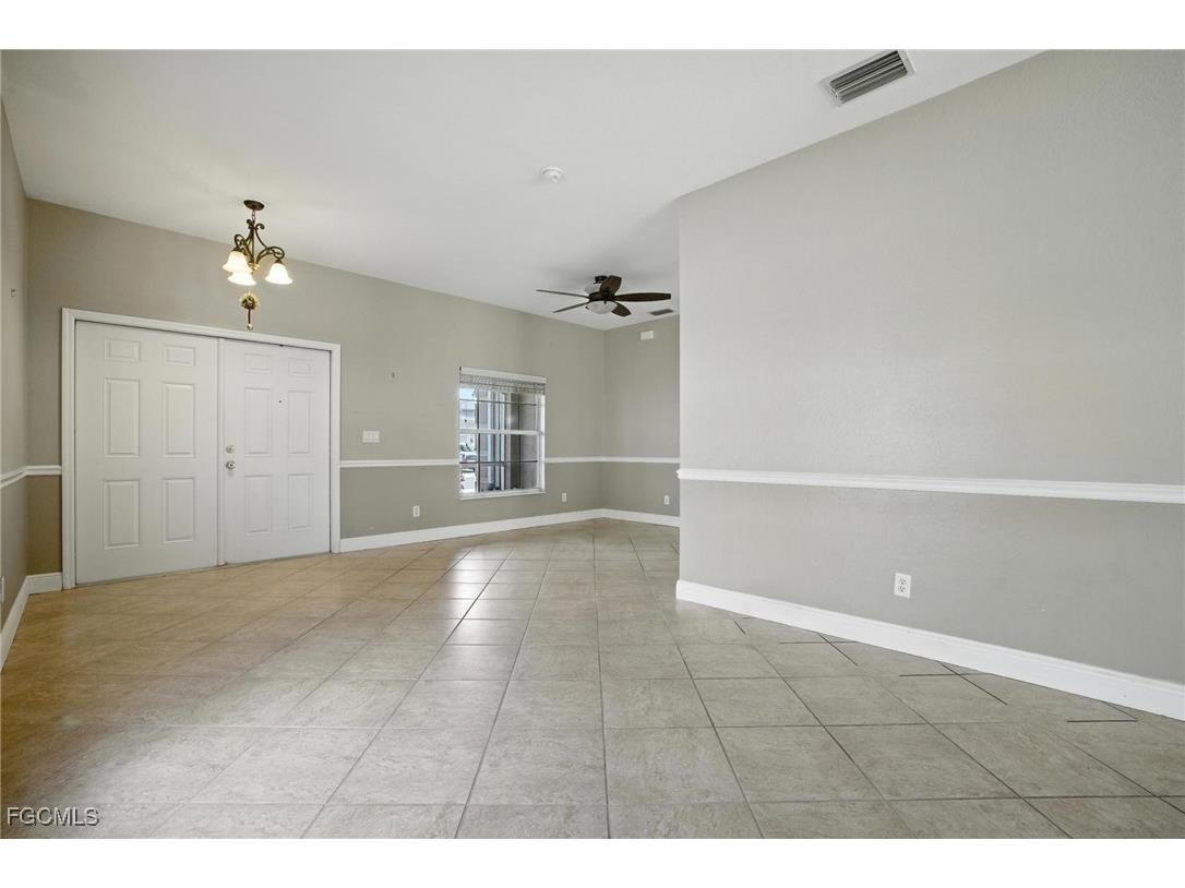 9010 Gladiolus Preserve Circle Fort Myers FL 33908 2025003608 image6