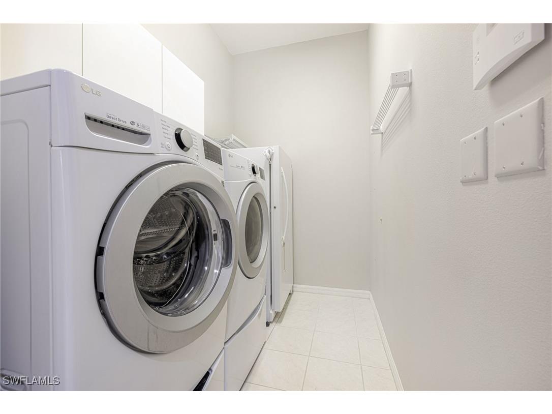 9011 Springview Loop Estero FL 33928 225070176 image24