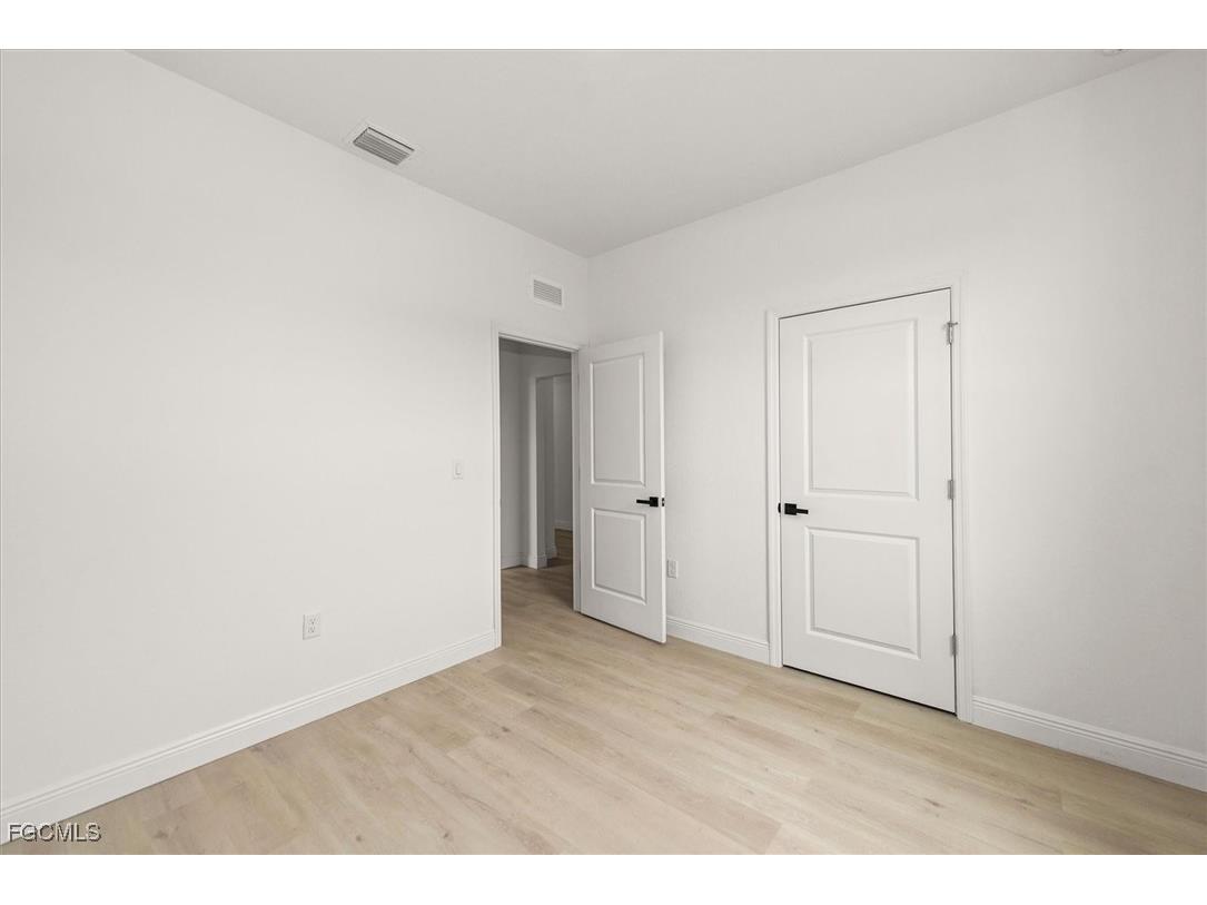 9013 Largo Circle Labelle FL 33935 2025022777 image18