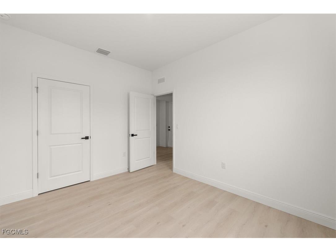 9013 Largo Circle Labelle FL 33935 2025022777 image21