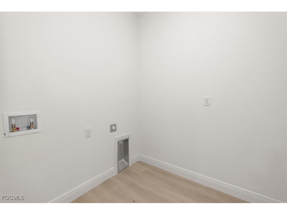 9013 Largo Circle Labelle FL 33935 2025022777 image22