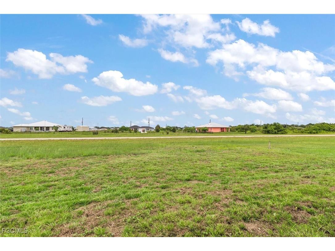 9013 Largo Circle Labelle FL 33935 2025022777 image25