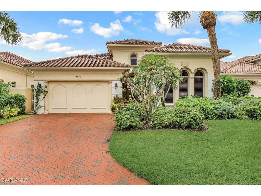 9013 Terranova Drive Naples FL 34109 224065752 image1