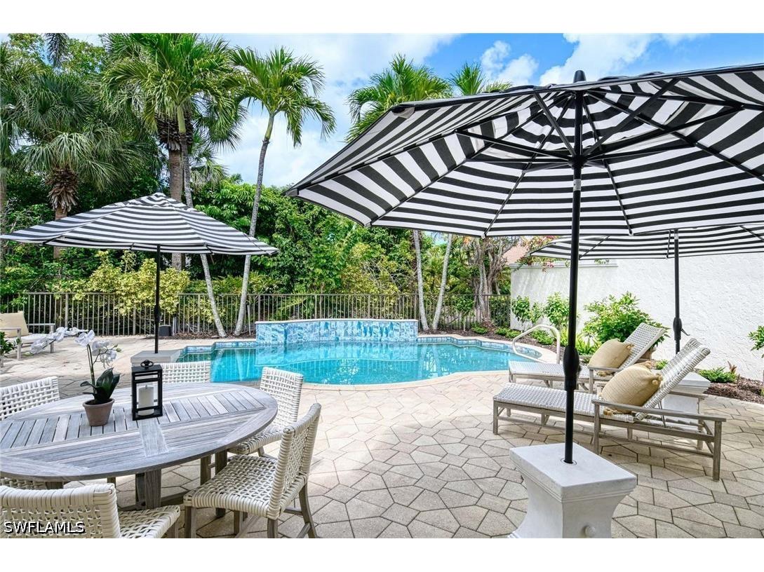 9013 Terranova Drive Naples FL 34109 226018935 image6
