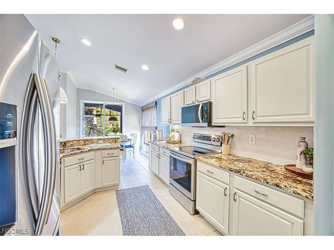 9014 Shadow Glen Way Fort Myers FL 33913 2026011171 image14