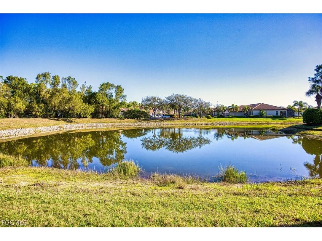 9014 Shadow Glen Way Fort Myers FL 33913 2026011171 image6
