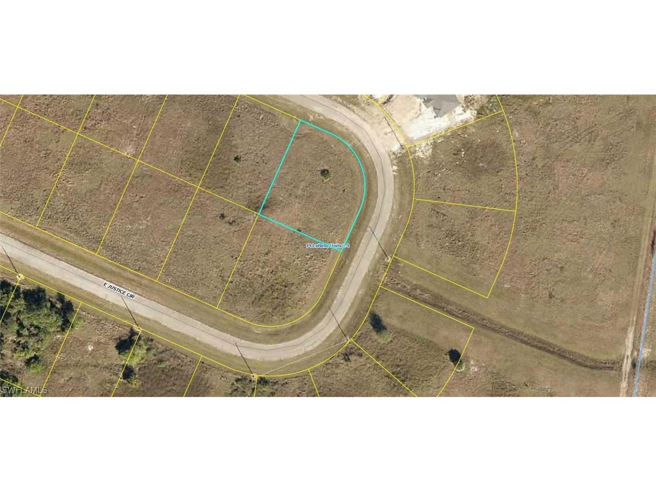 9016 E Justice Circle Labelle FL 33935 223018224 image1