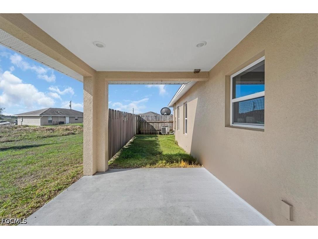 9016 Meadow Circle Labelle FL 33935 2026014882 image28