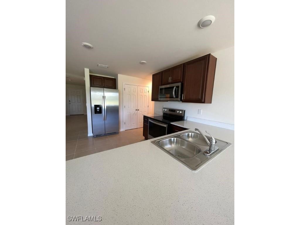 9018 S Castle Circle Labelle FL 33935 225078274 image3