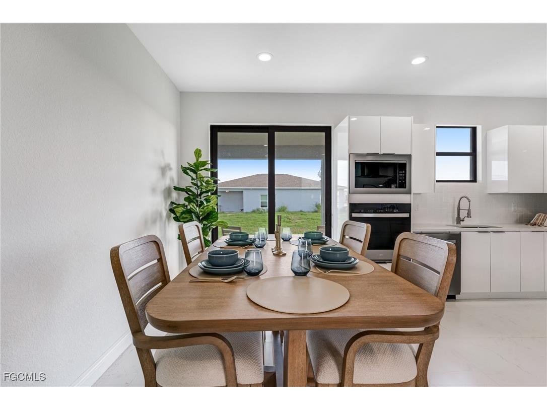 9018 W Castle Circle Labelle FL 33935 2025015472 image9