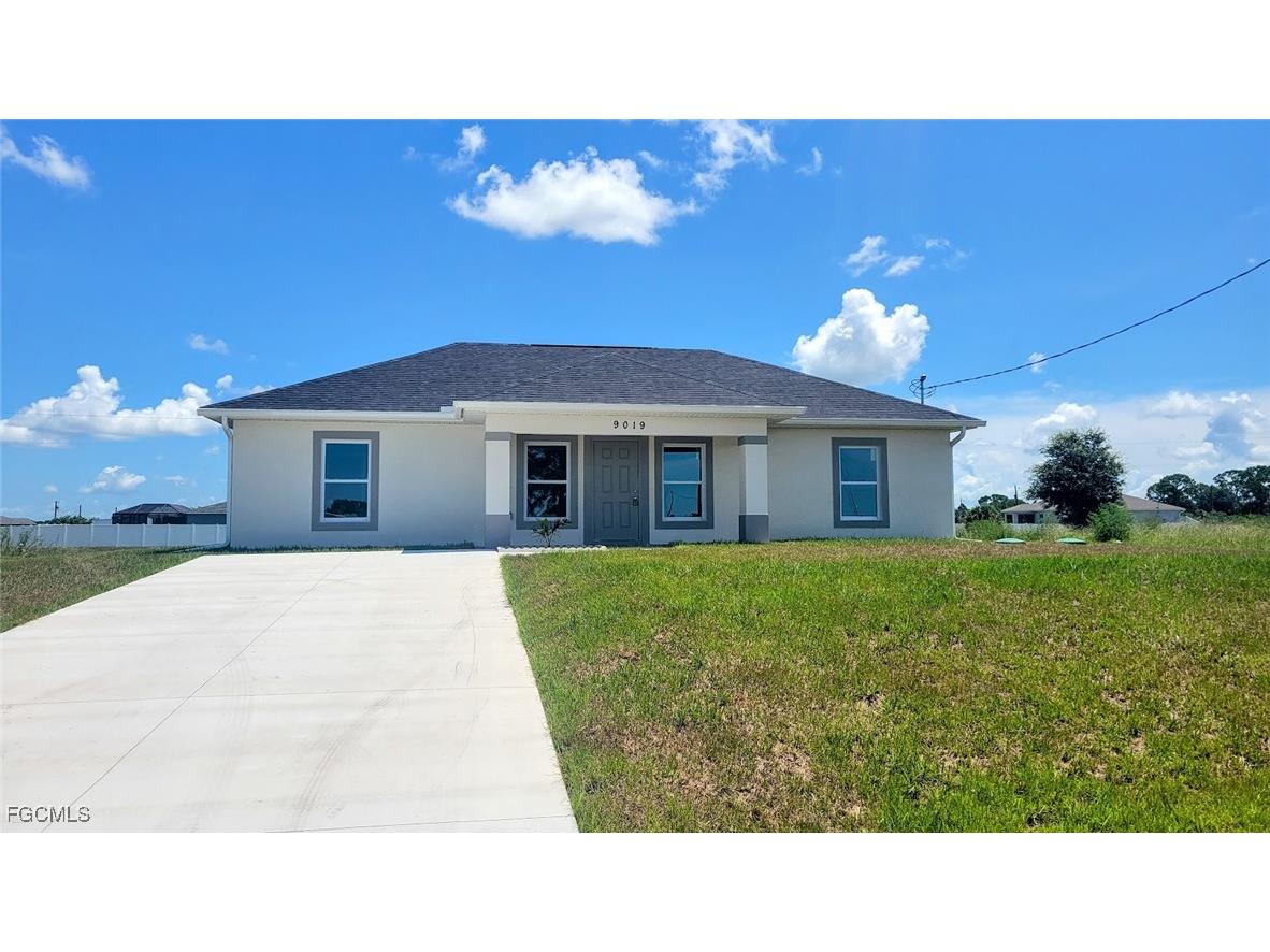 9019 E Crow Circle Labelle FL 33935 2025005330 image1