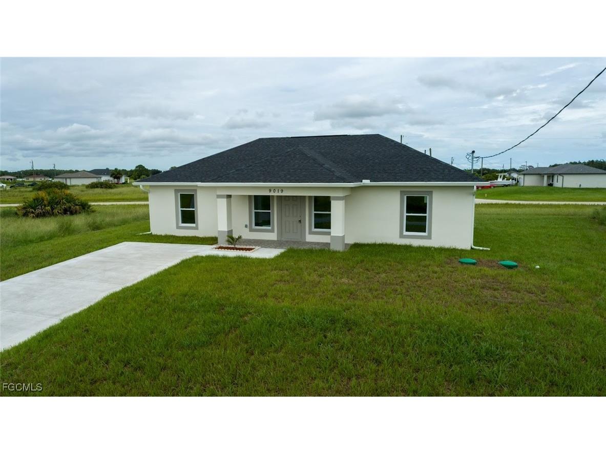 9019 E Crow Circle Labelle FL 33935 2025005330 image14