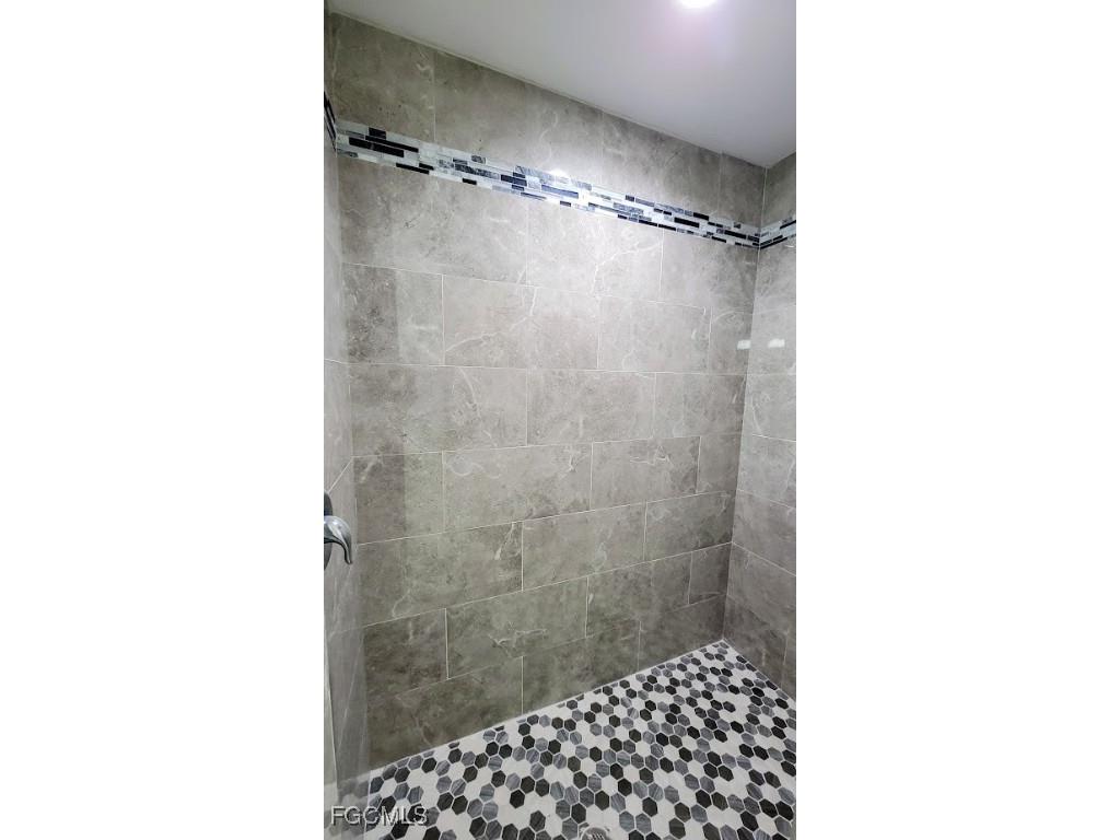 9019 E Crow Circle Labelle FL 33935 2025005330 image8