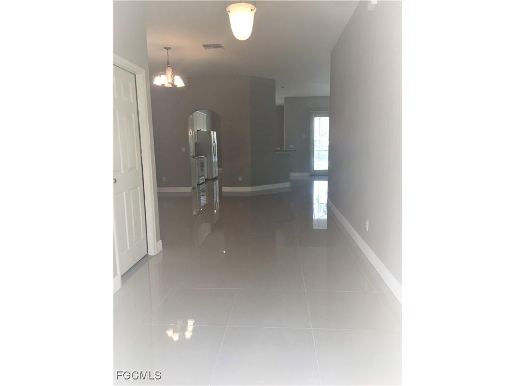 9019 Gladiolus Preserve Circle Fort Myers FL 33908 2025010142 image12