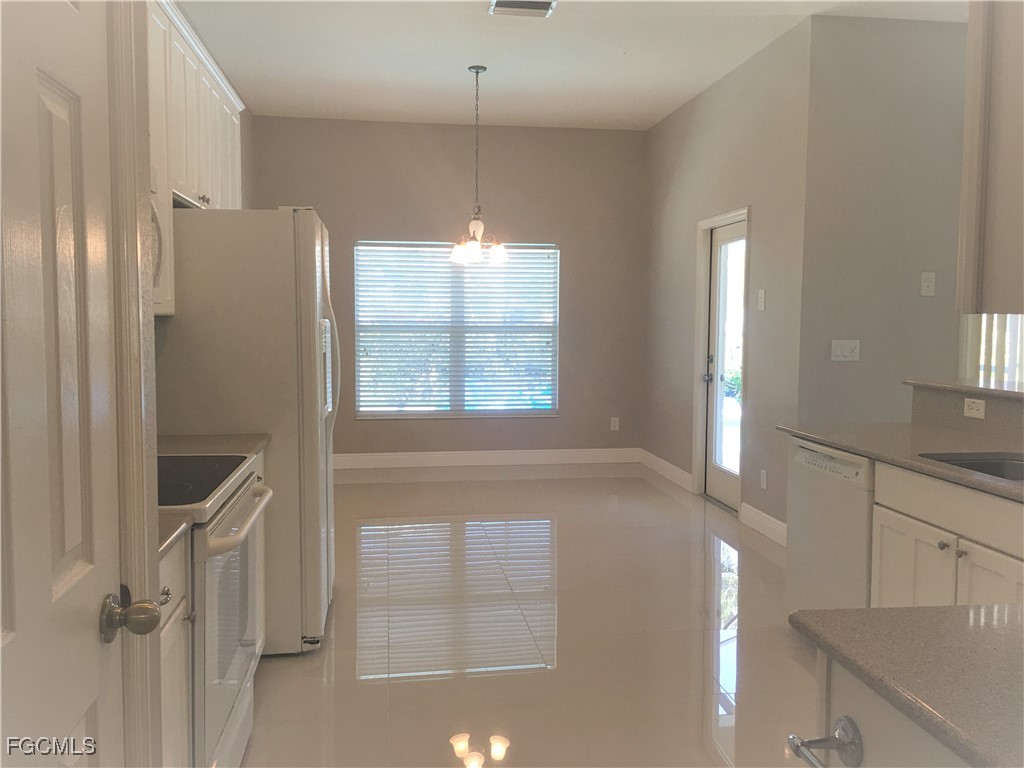 9019 Gladiolus Preserve Circle Fort Myers FL 33908 2025010142 image4