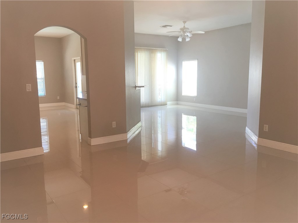 9019 Gladiolus Preserve Circle Fort Myers FL 33908 2025010142 image7