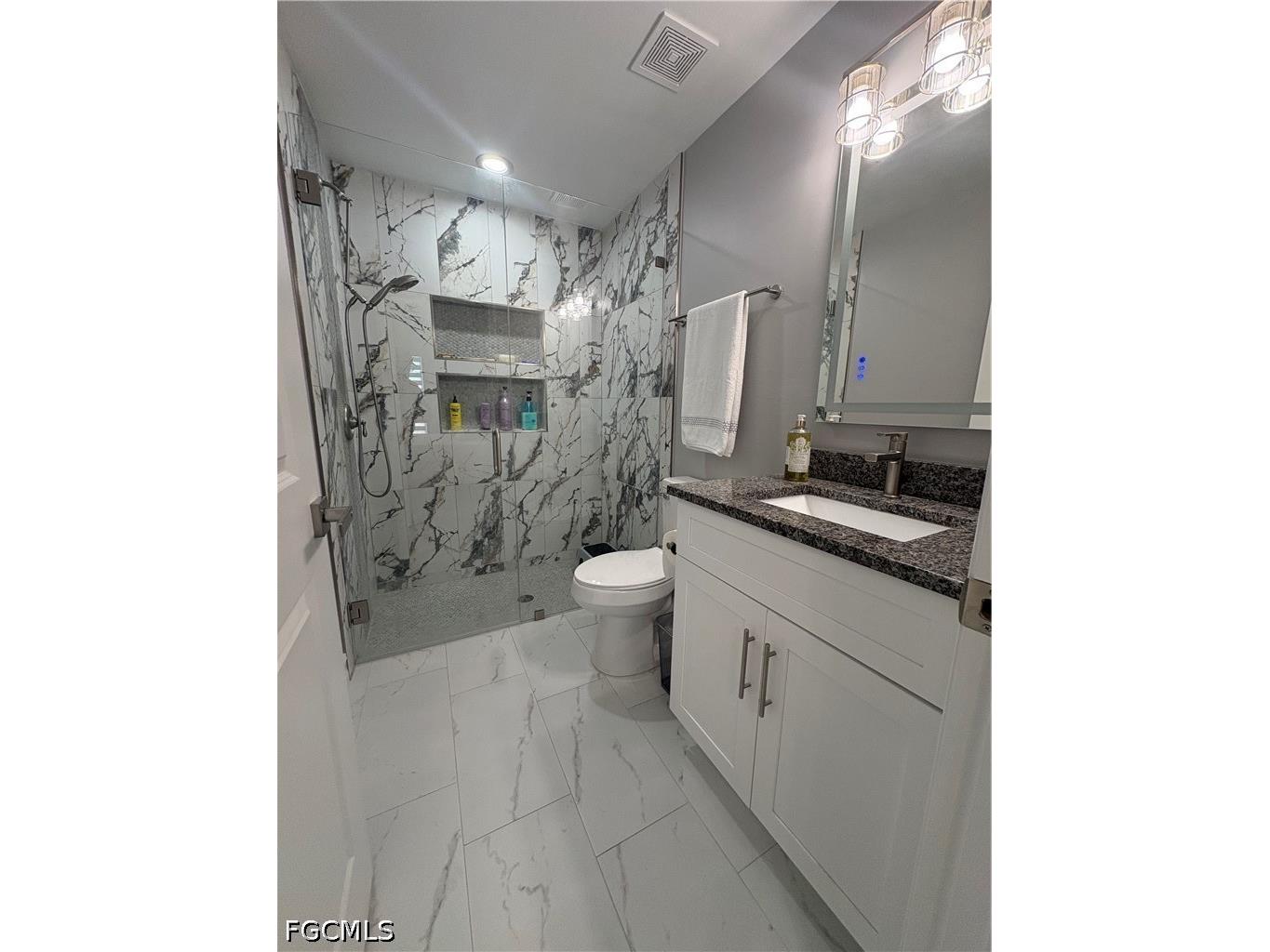 9019 S Castle Circle Labelle FL 33935 2026022881 image13