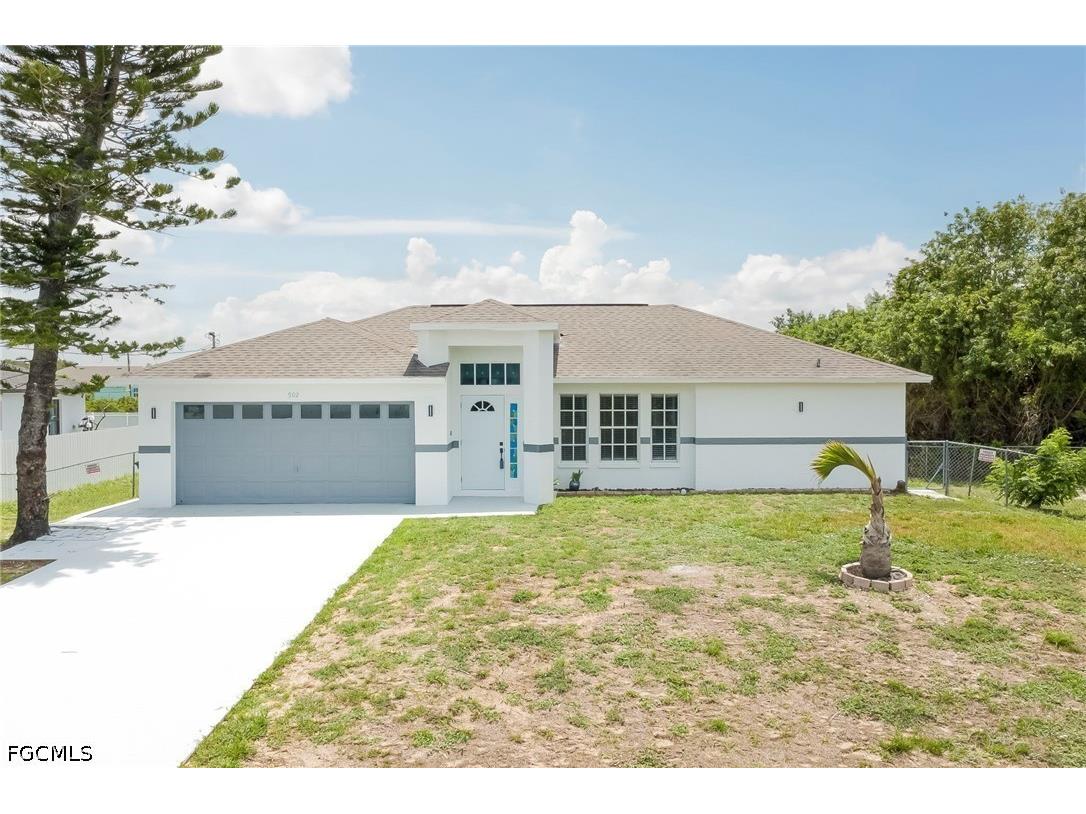 902 Adeline Avenue Lehigh Acres FL 33971 2026023235 image1