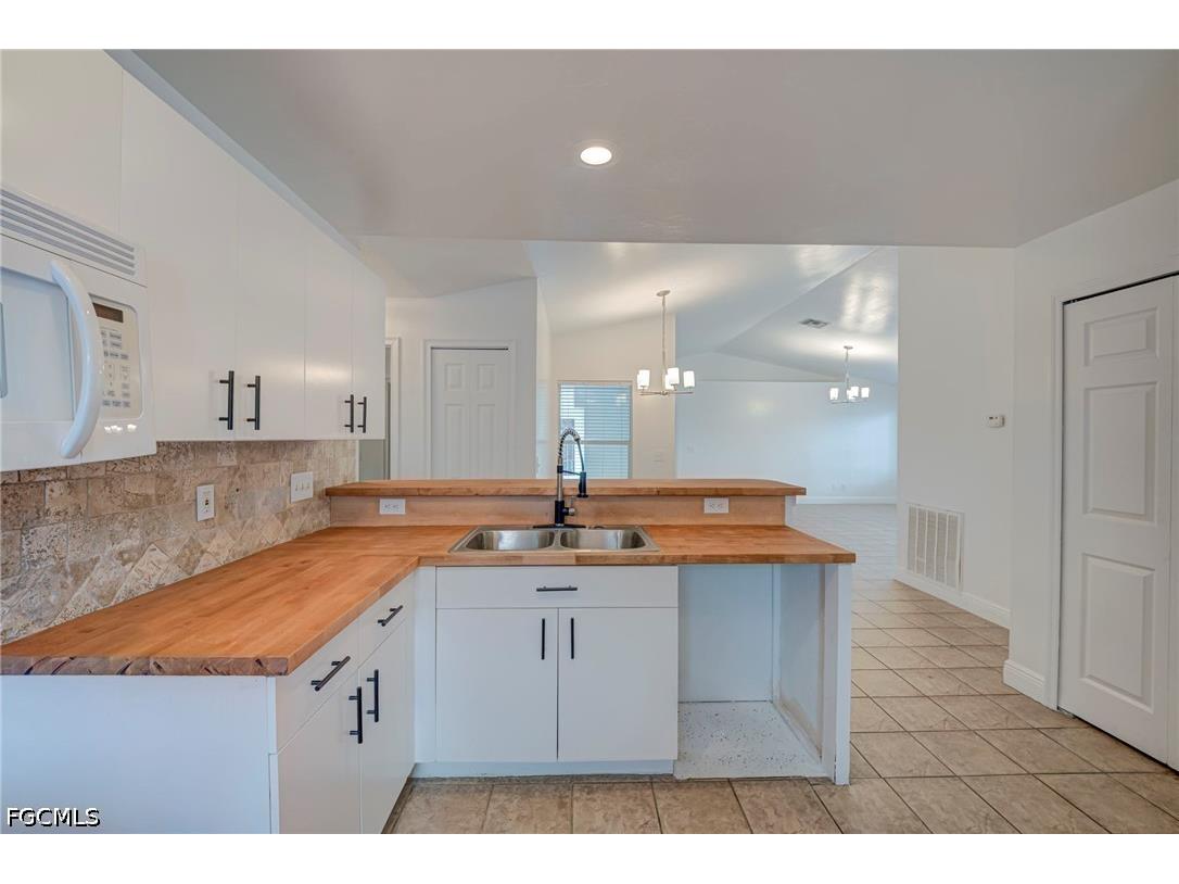 902 Adeline Avenue Lehigh Acres FL 33971 2026023235 image9