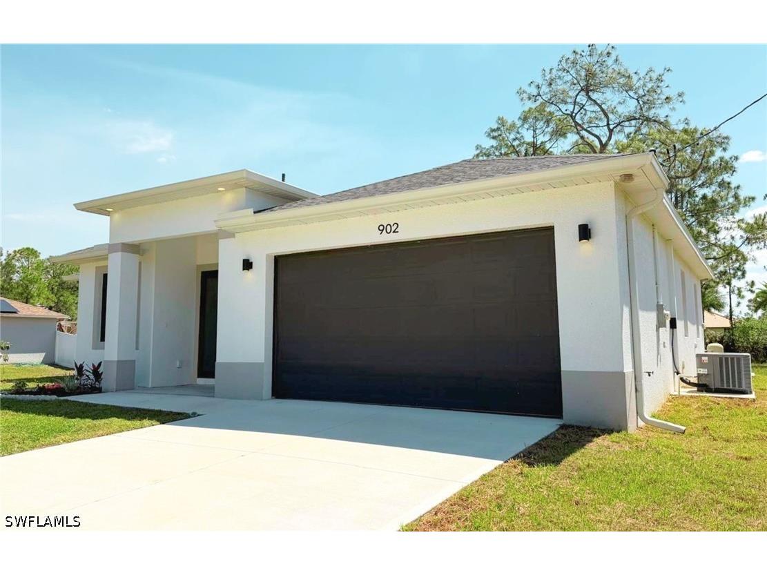 902 Magnolia Ave Lehigh Acres FL 33972 226017716 image2