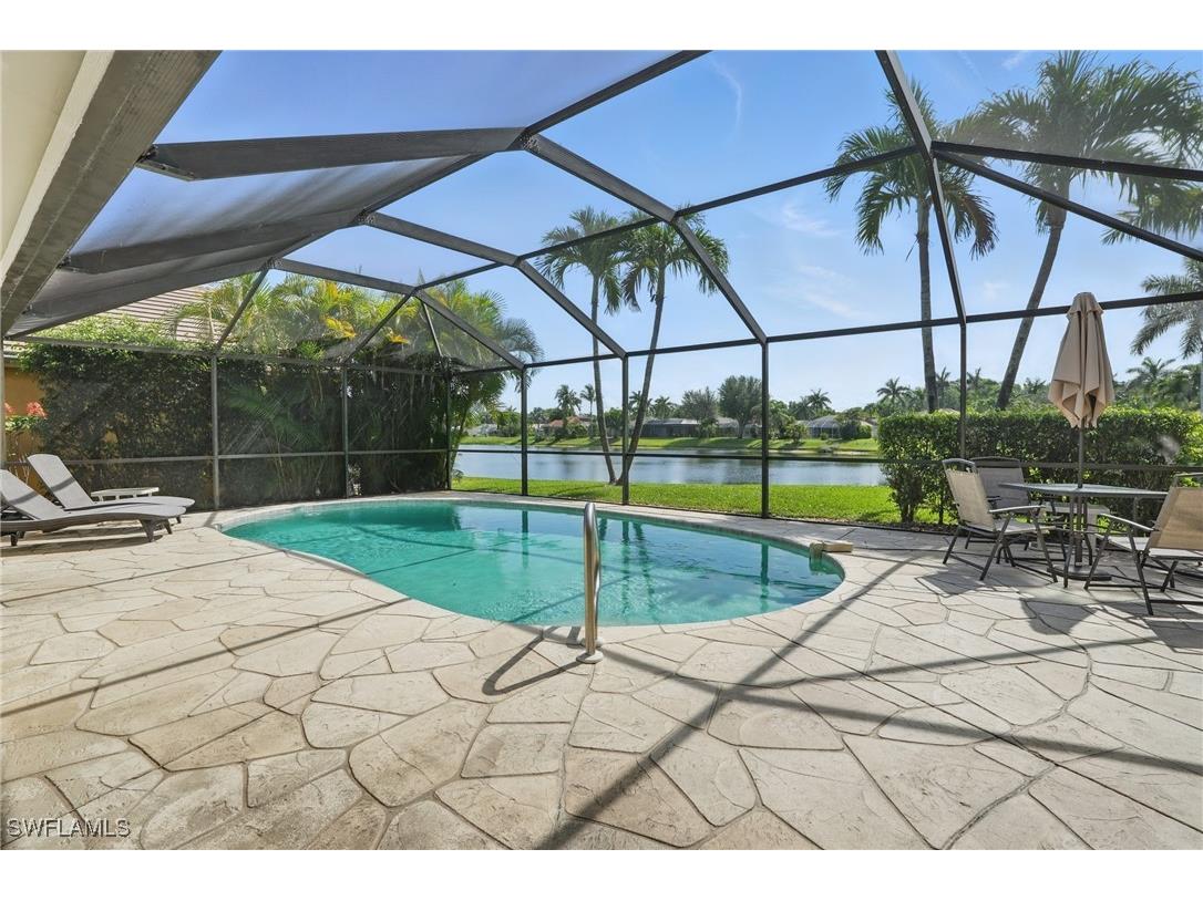 902 Marble Drive Naples FL 34104 225053377 image1