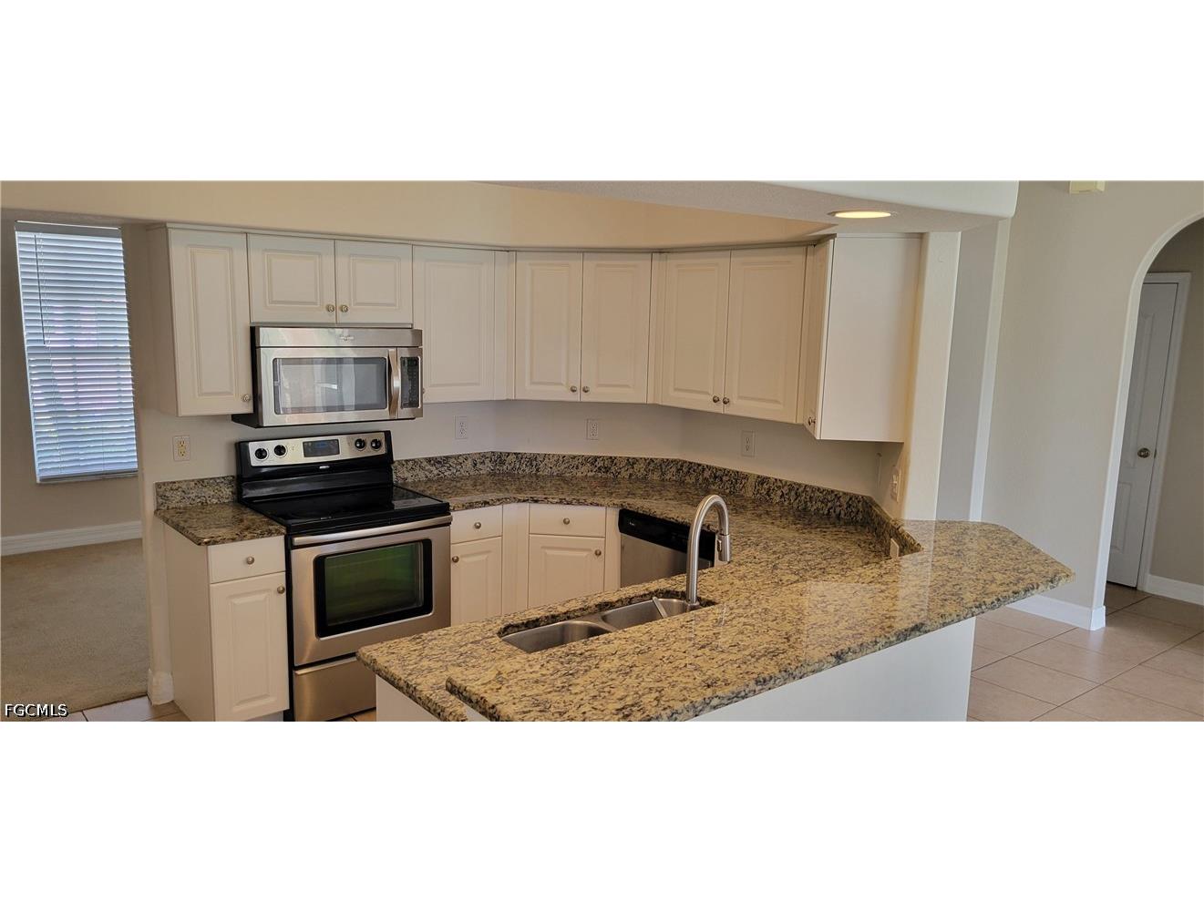 902 SW 21st Lane Cape Coral FL 33991 2026025149 image4
