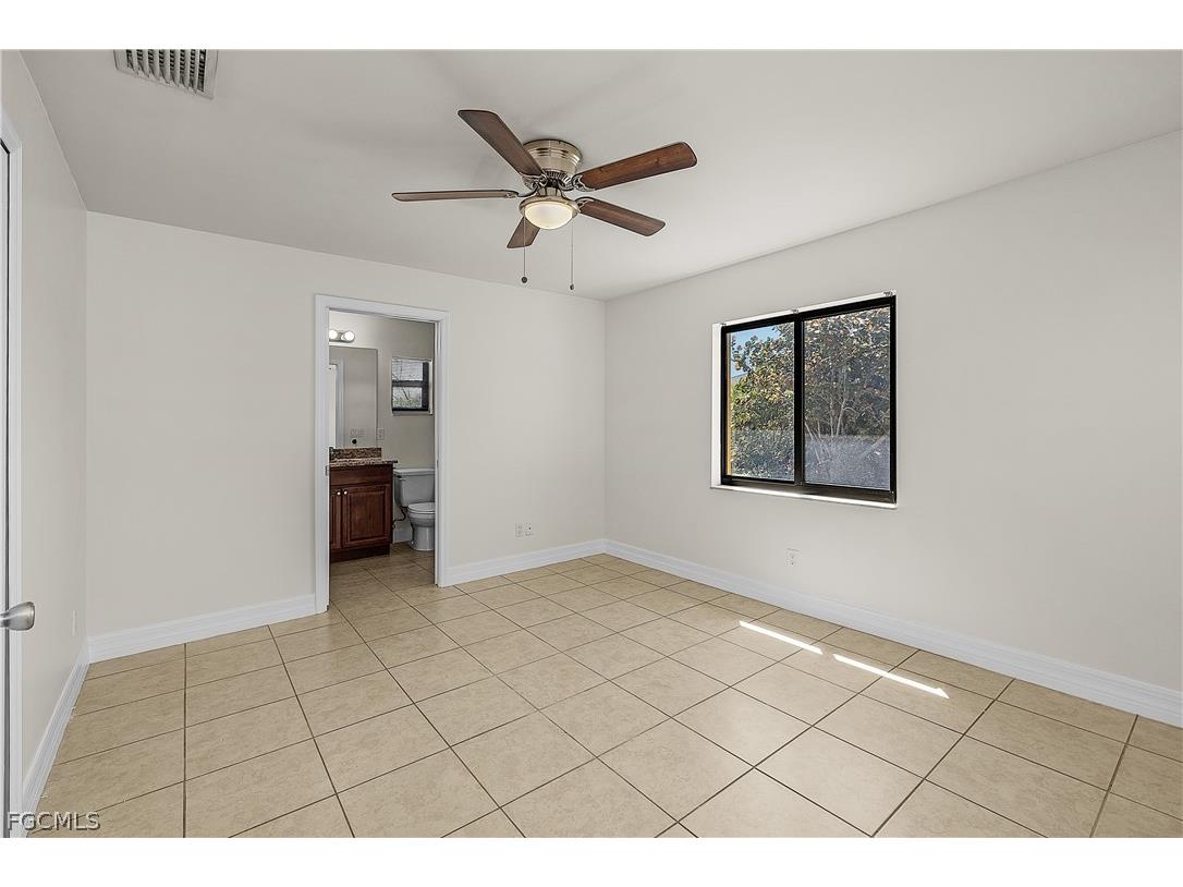 902 SW 39th Terrace Cape Coral FL 33914 2026013871 image18