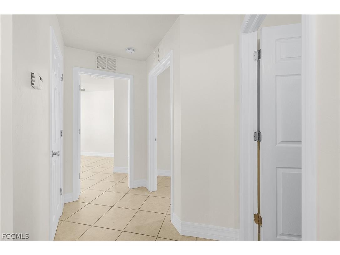 902 SW 39th Terrace Cape Coral FL 33914 2026013871 image21
