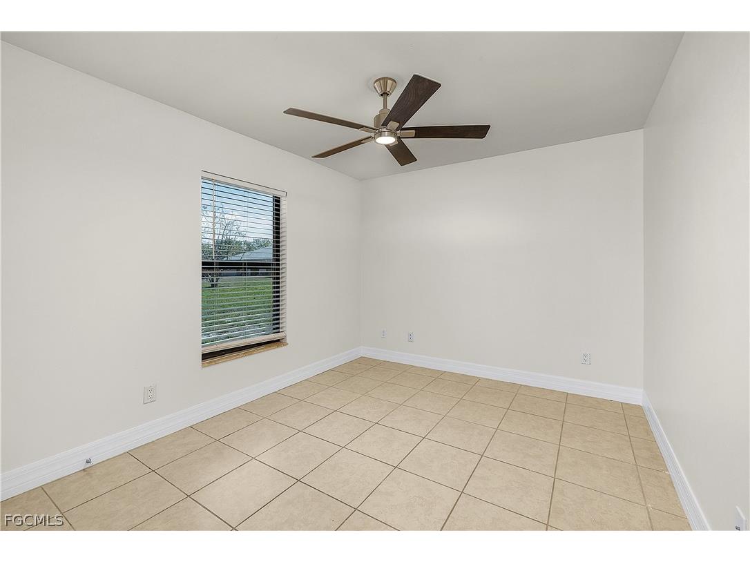 902 SW 39th Terrace Cape Coral FL 33914 2026013871 image23