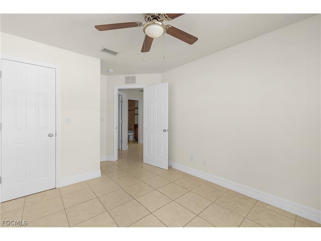 902 SW 39th Terrace Cape Coral FL 33914 2026013871 image26