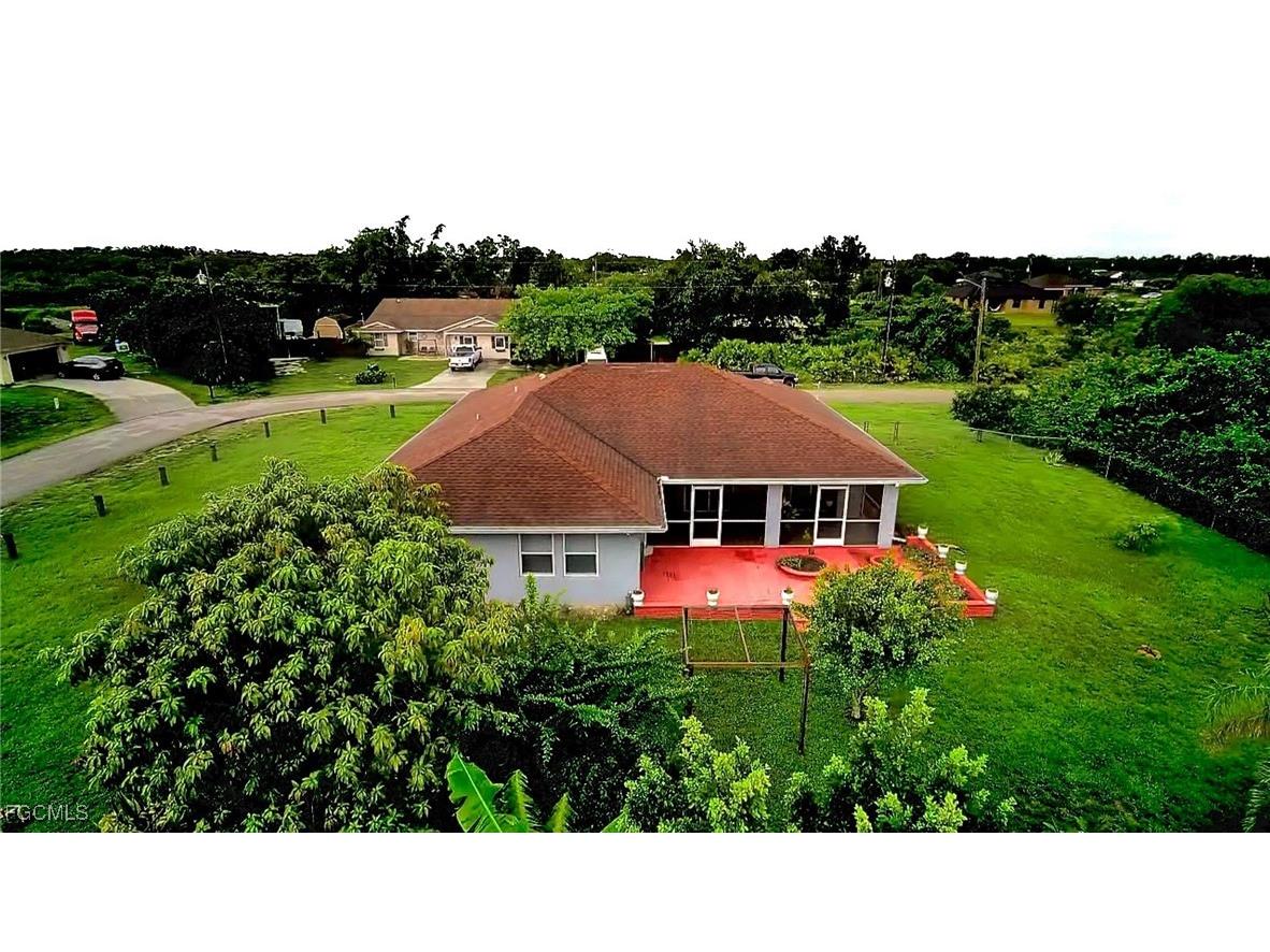 902 Susan Avenue N Lehigh Acres FL 33971 2025000463 image1