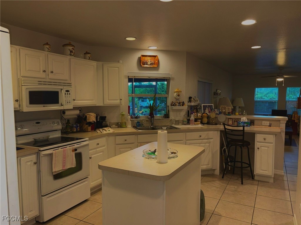 902 Susan Avenue N Lehigh Acres FL 33971 2025000463 image5