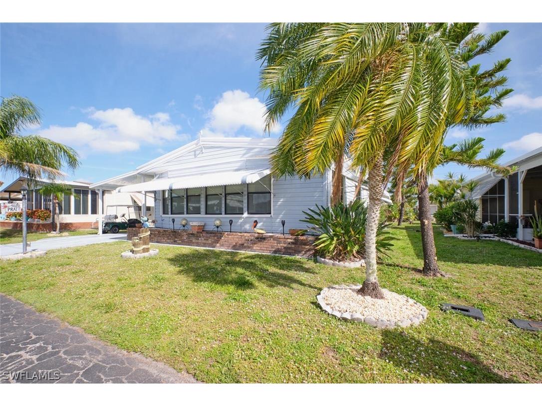 9020 Arbor Drive North Fort Myers FL 33903 224026887 image1