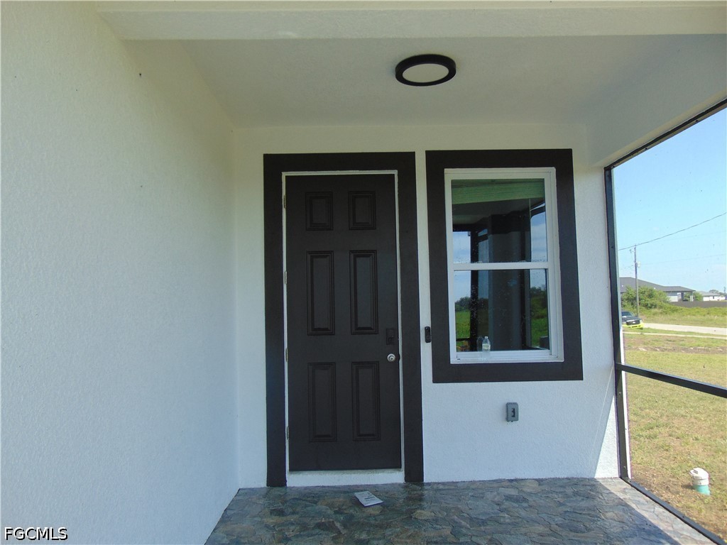 9020 E Castle Circle Labelle FL 33935 2026029267 image2