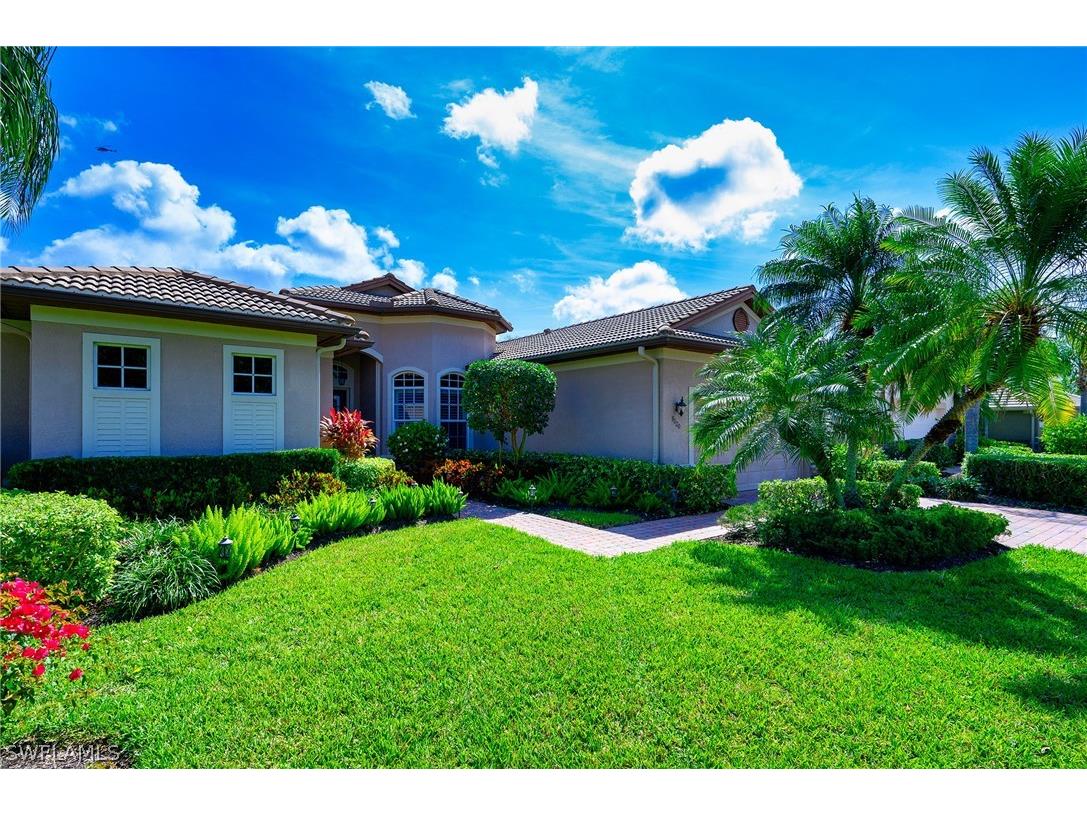 9020 Maverick Court Naples FL 34113 224029415 image1