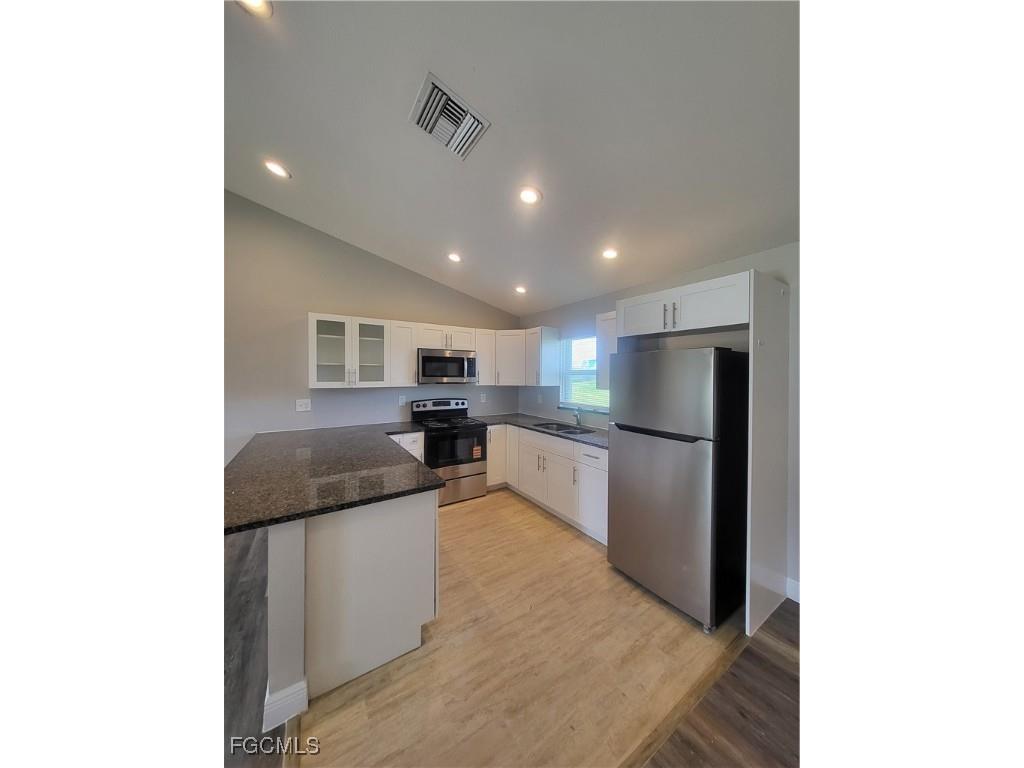 9020 S Indio Circle Labelle FL 33935 2025021588 image2