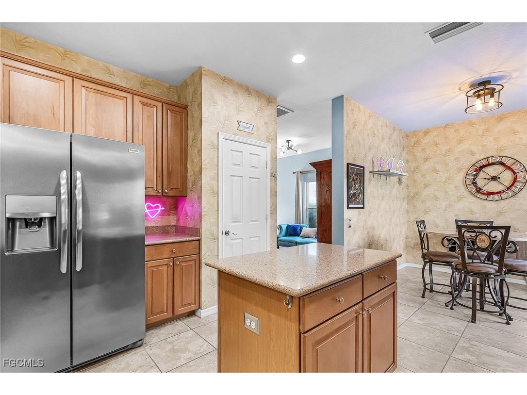 9021 Falcon Pointe Loop Fort Myers FL 33912 2025011762 image12