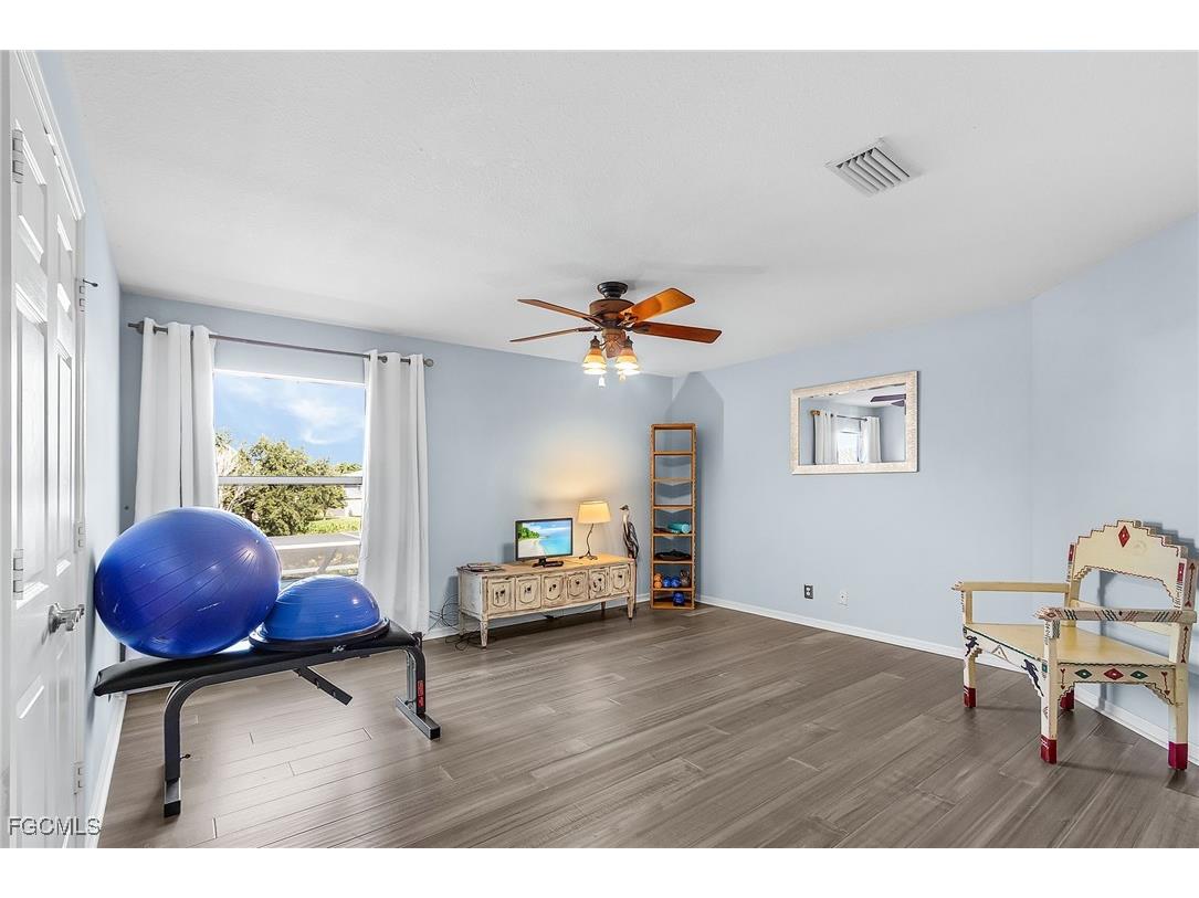 9021 Falcon Pointe Loop Fort Myers FL 33912 2025011762 image20