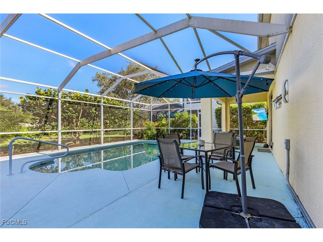 9021 Falcon Pointe Loop Fort Myers FL 33912 2025011762 image36