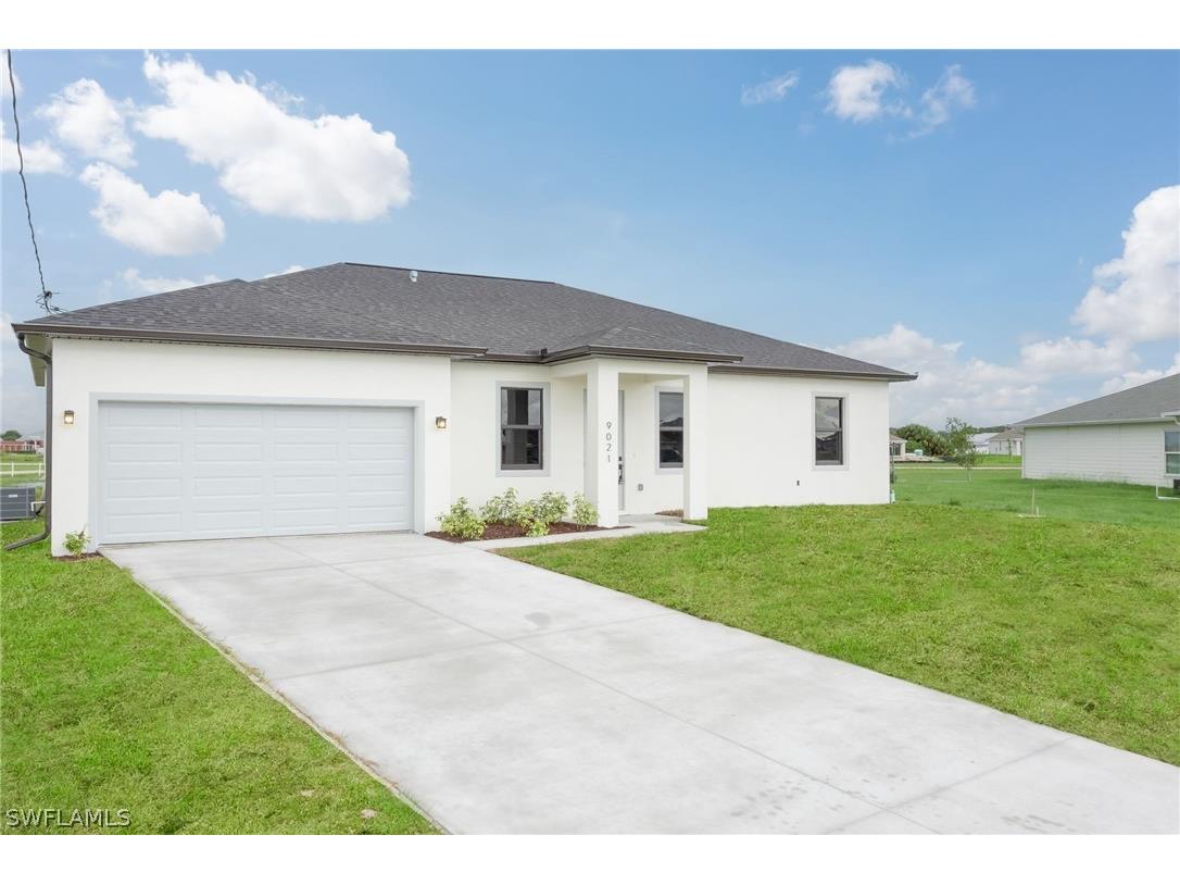 9021 Maywood Circle Labelle FL 33935 224048762 image1
