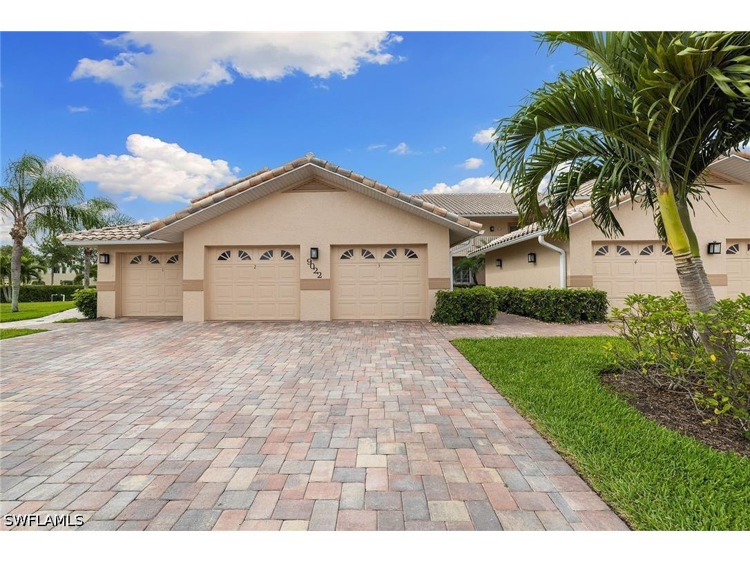 9022 Michael Circle #3 Naples FL 34113 226016054 image1