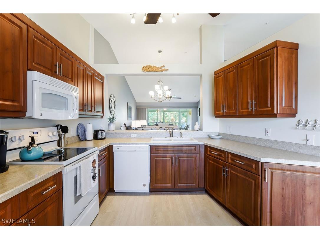 9022 Michael Circle #4 Naples FL 34113 226006804 image13