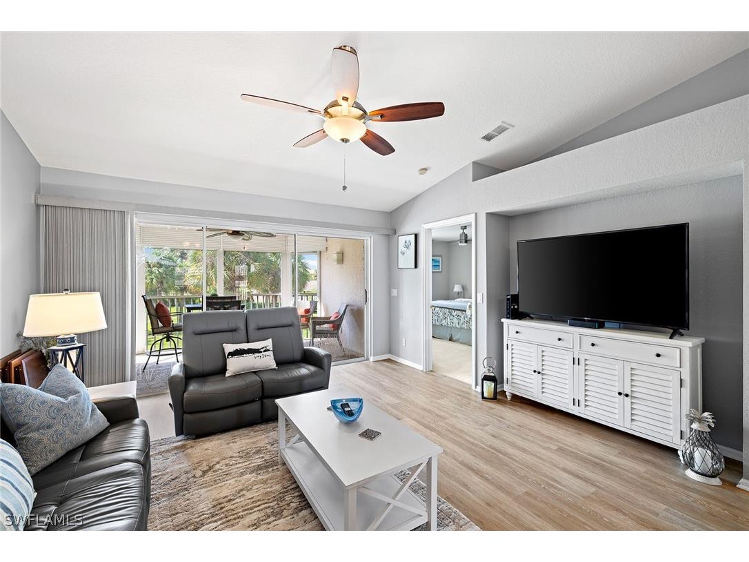 9022 Michael Circle #4 Naples FL 34113 226006804 image9