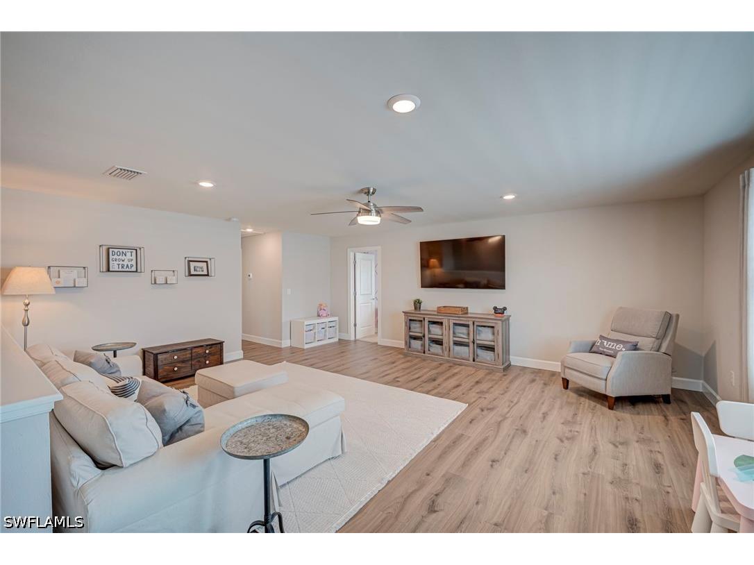 9022 Slade Terrace Fort Myers FL 33967 226021030 image15