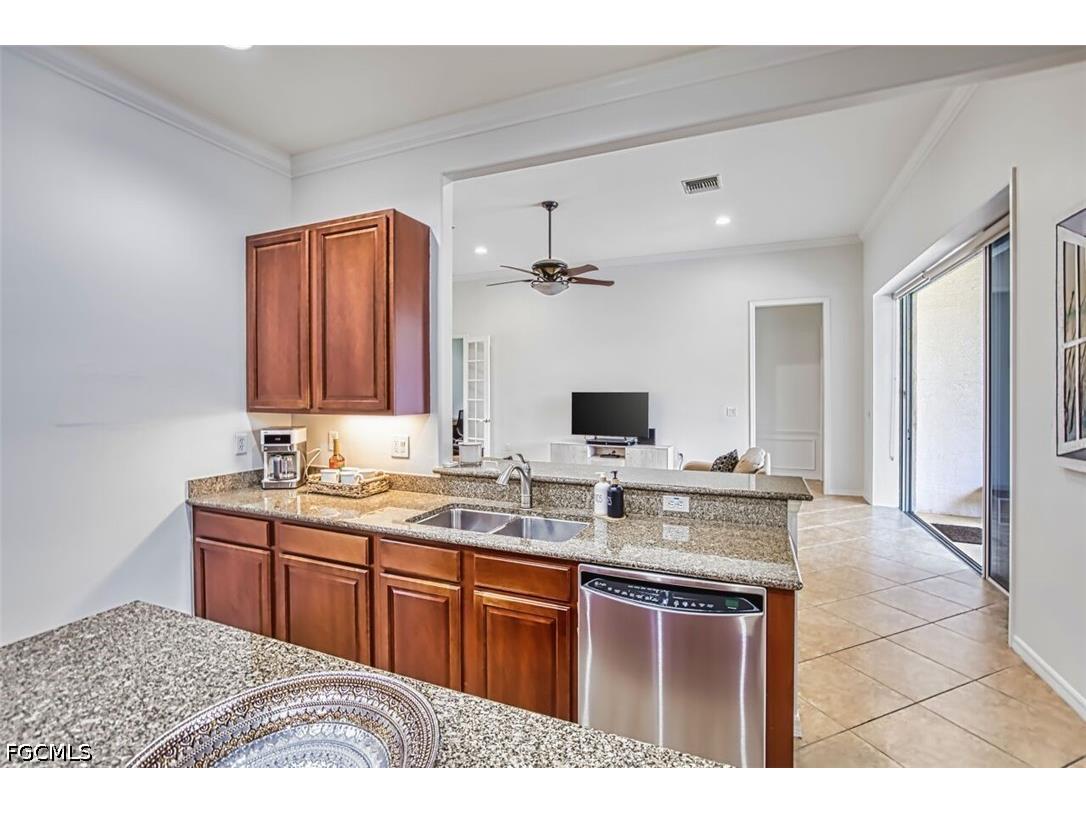 9024 Prosperity Way Fort Myers FL 33913 2025025052 image15