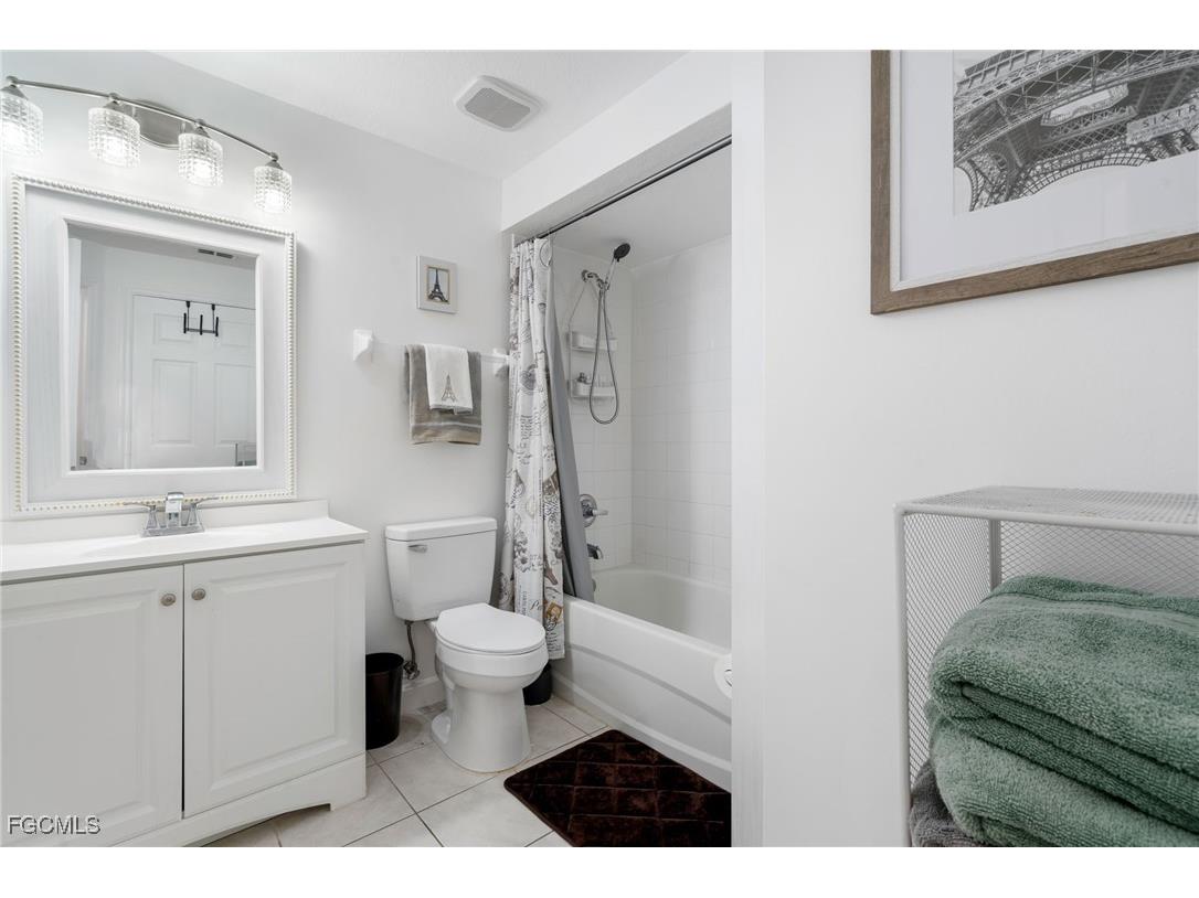 9025 Colby Drive #2107 Fort Myers FL 33919 2025001941 image20