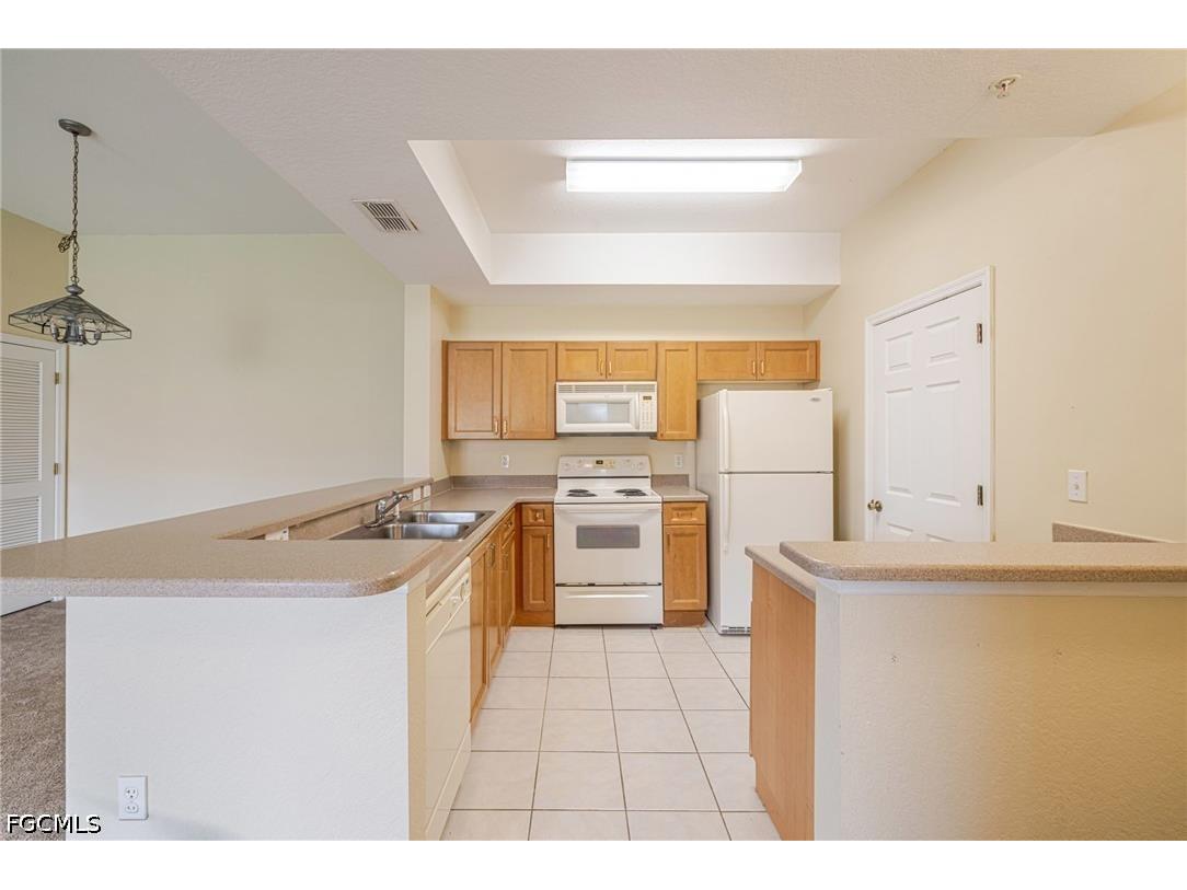 9025 Colby Drive #2120 Fort Myers FL 33919 2026018018 image9