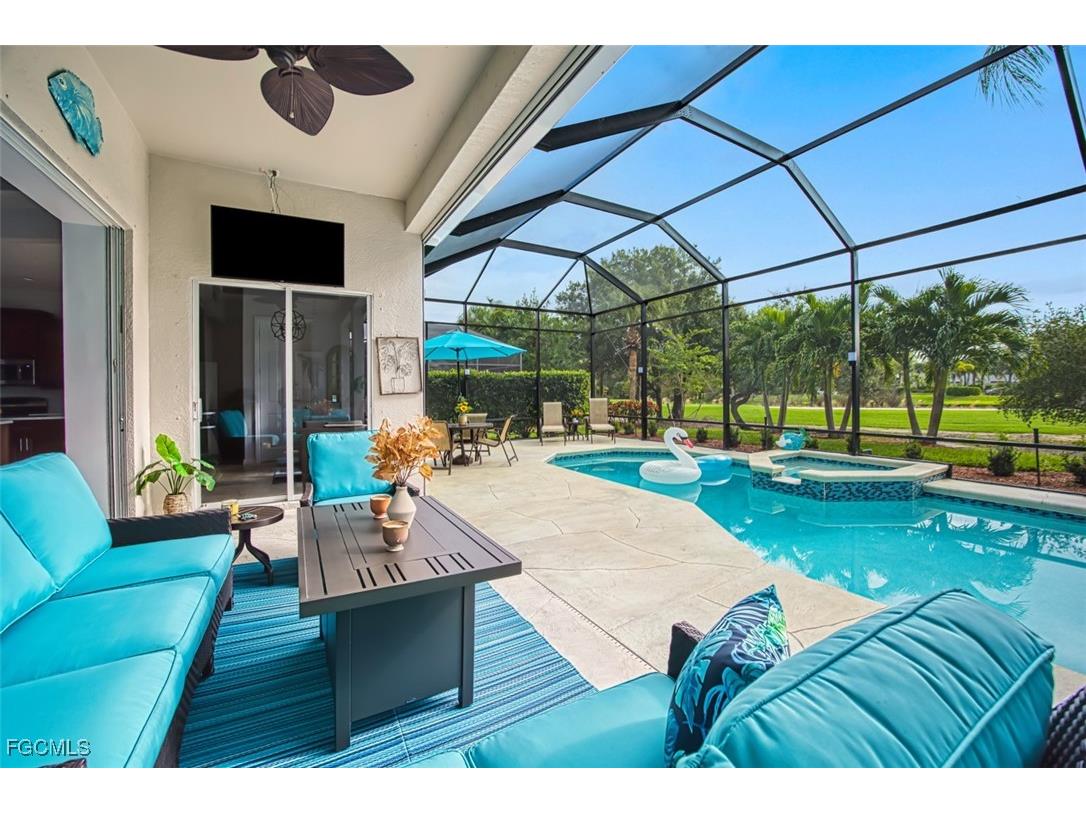 9025 Prosperity Way Fort Myers FL 33913 2025019728 image1